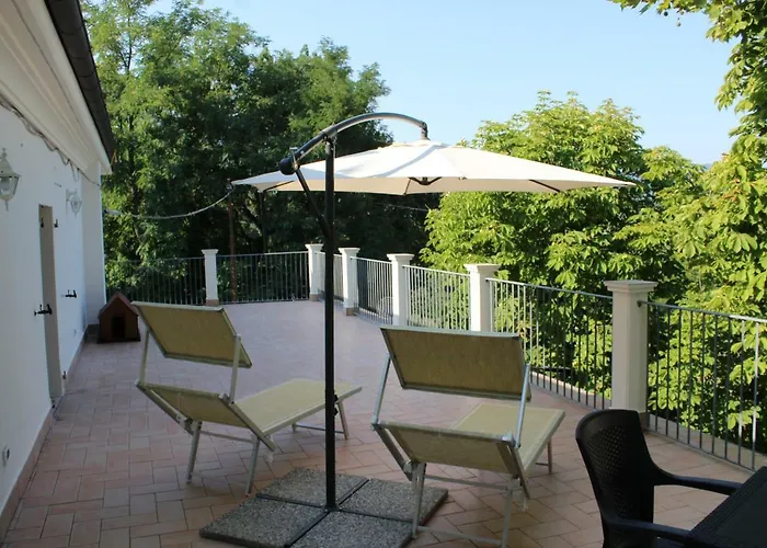 Casa Ugolini Since 1857 * Montescudo